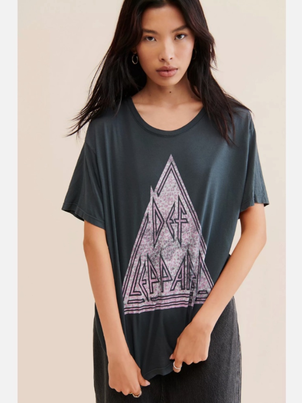 ANTHROPOLOGIE LETLUV DEF LEPPARD GRAPHIC TEE